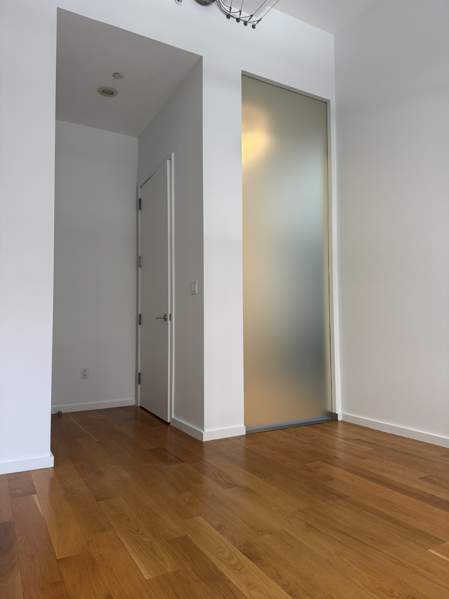 Full-appartment-painting 9